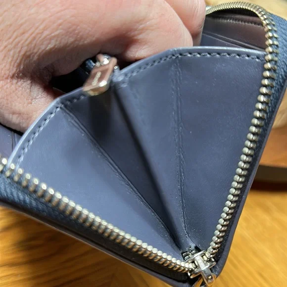 COACH Accordion Zip Wallet In Signature Canvas - Picture 14 of 16